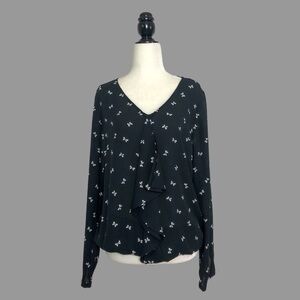 🤍 M 🤍 Thyme Maternity Ruffled Front Blouse Bow Print Elastic Waist​